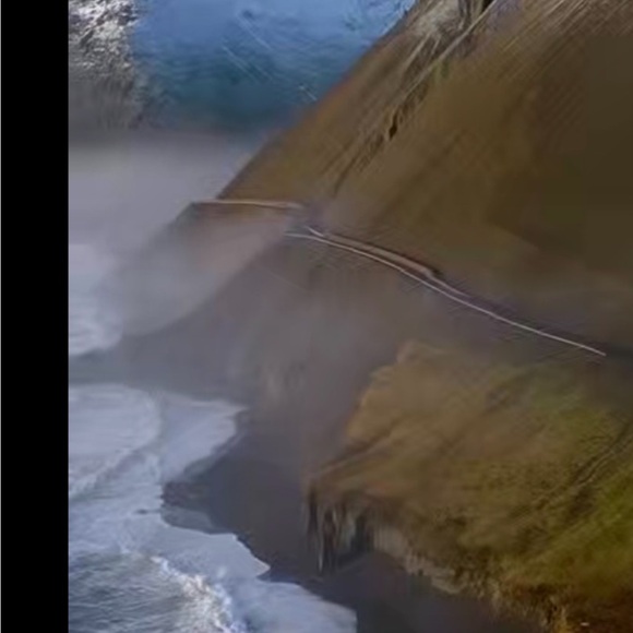 Meet your Posher, living life - Picture 4 of 8